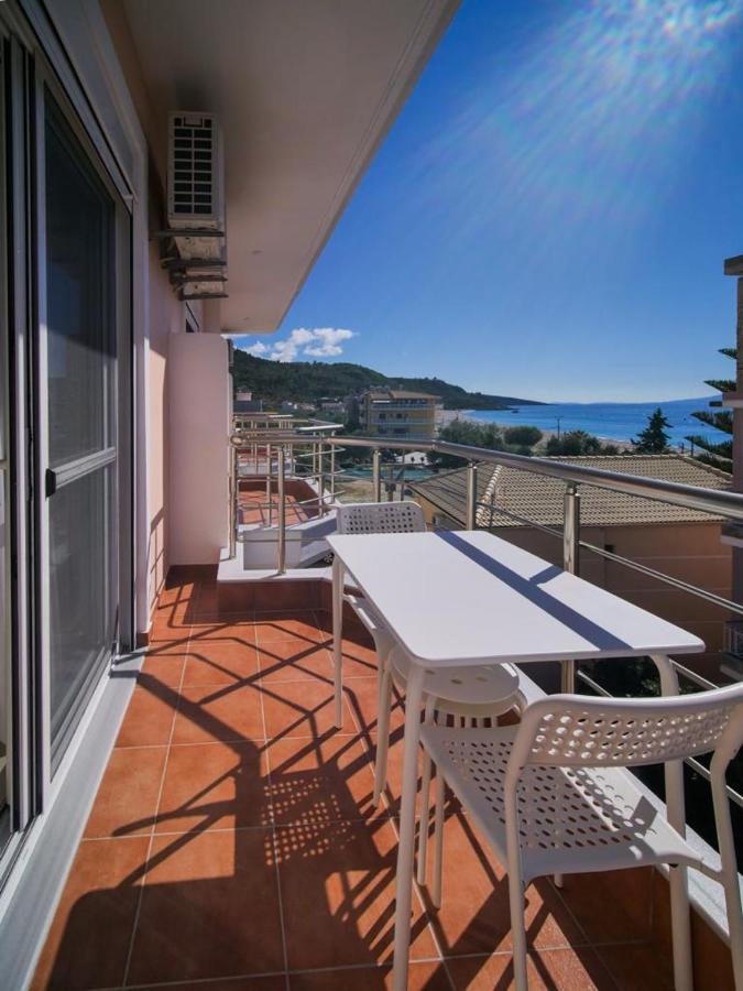 Himara Royal Hotel Exterior foto