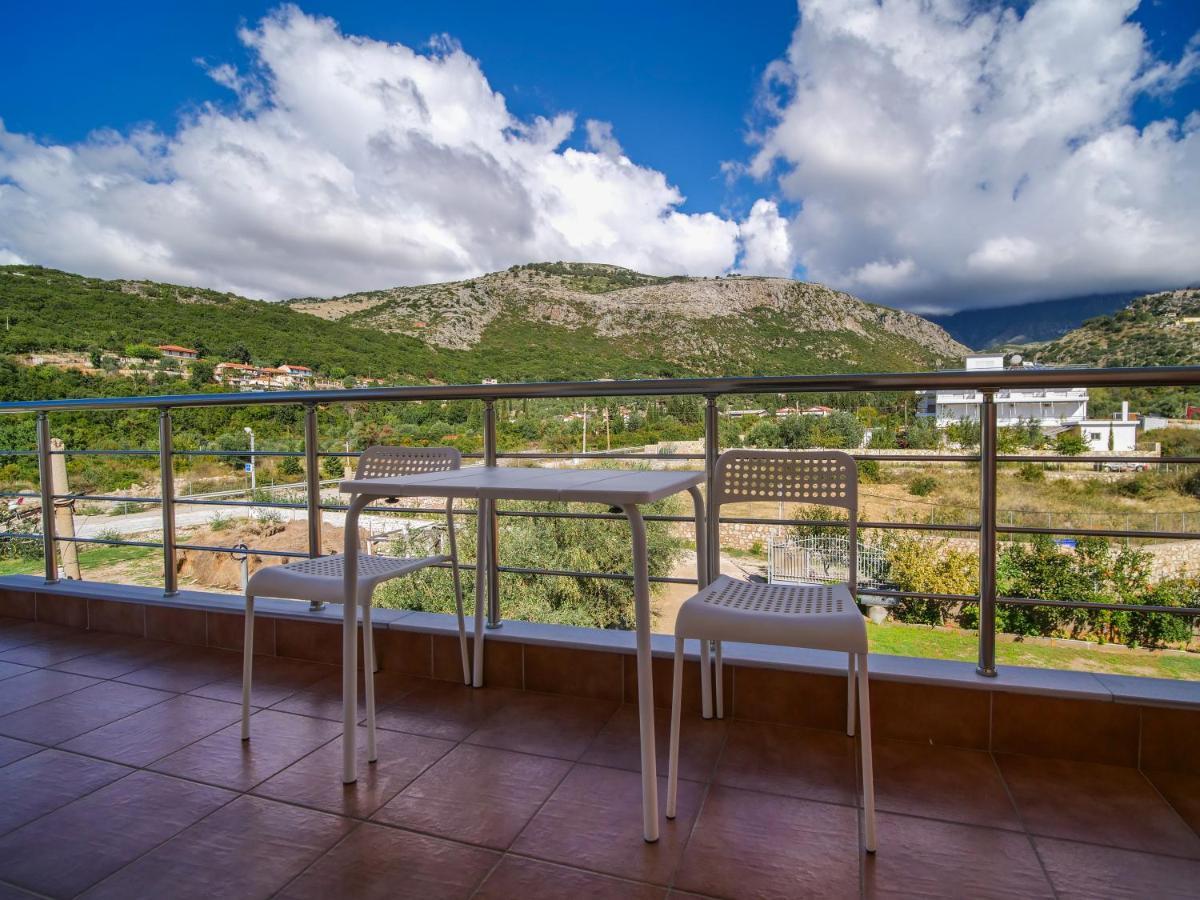 Himara Royal Hotel Exterior foto
