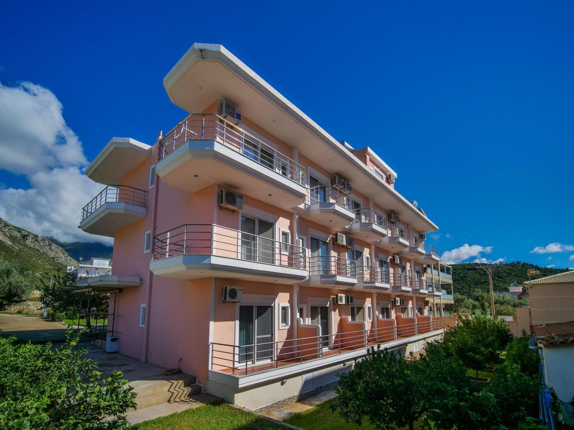 Himara Royal Hotel Exterior foto